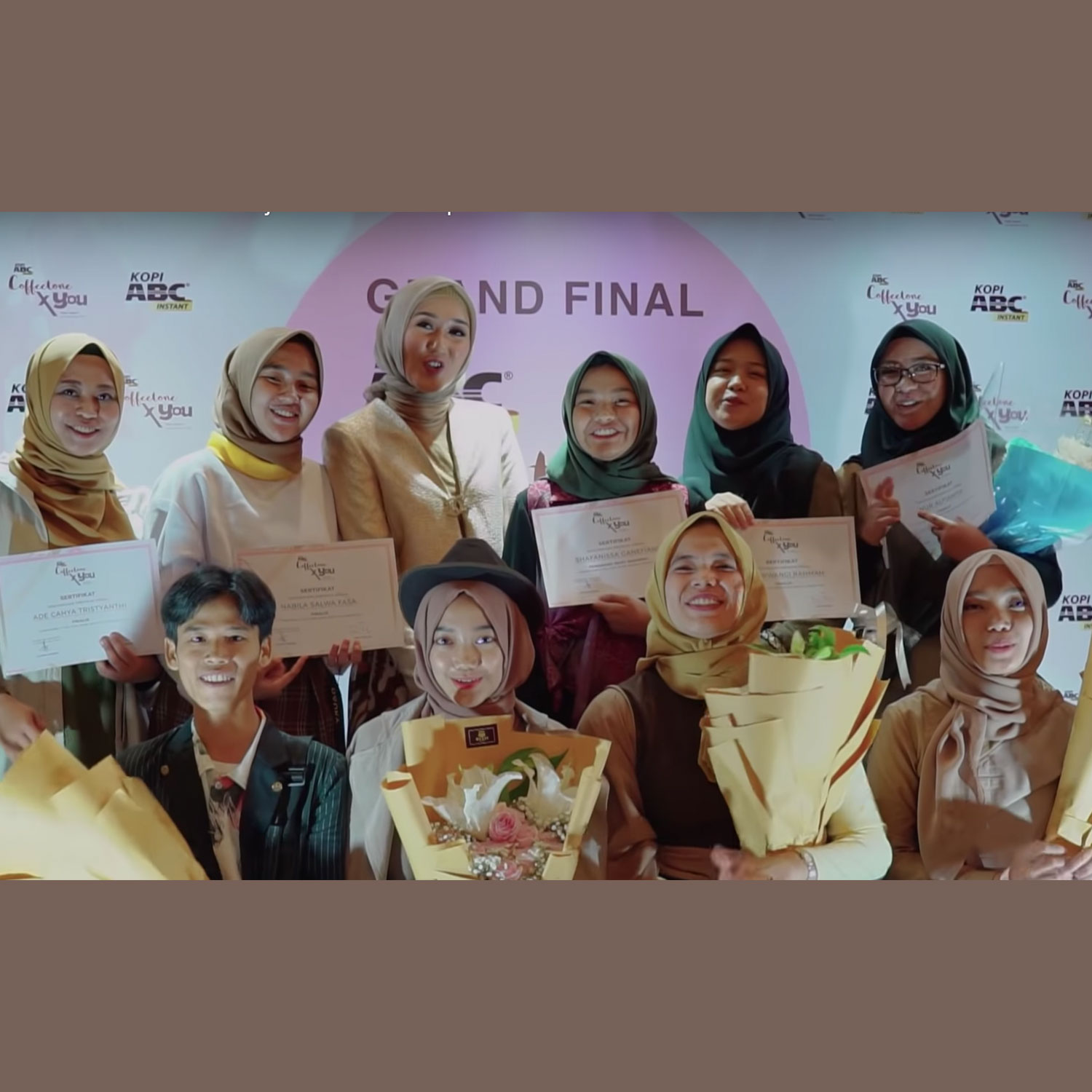 Grand Final Coffeetone X You Hijab Sketch Competition 2018 .